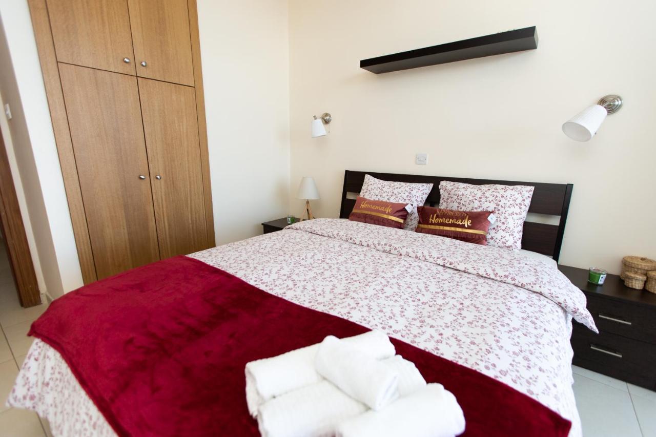 Appartamento Promenade Seaview Heaven Larnaca Esterno foto
